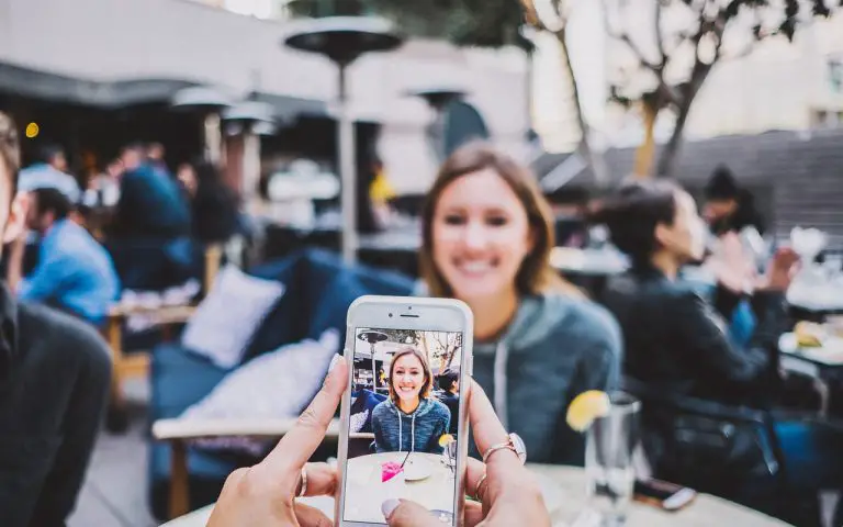 Chatbots for Restaurants: Streamline Your Ordering and Customer Service Processes